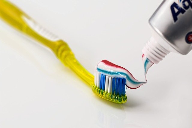 歯磨き粉の選び方とおすすめランキング 効果別に歯磨き粉のランキングをご紹介 Smileteeth スマイルティース